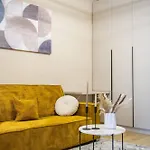 Zen Urban - Private Parking, Ac, Smart Tv 아파트