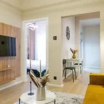 Zen Urban - Private Parking, Ac, Smart Tv 아파트 *